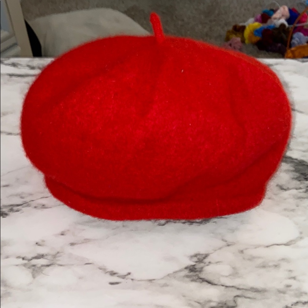Red Bonnet